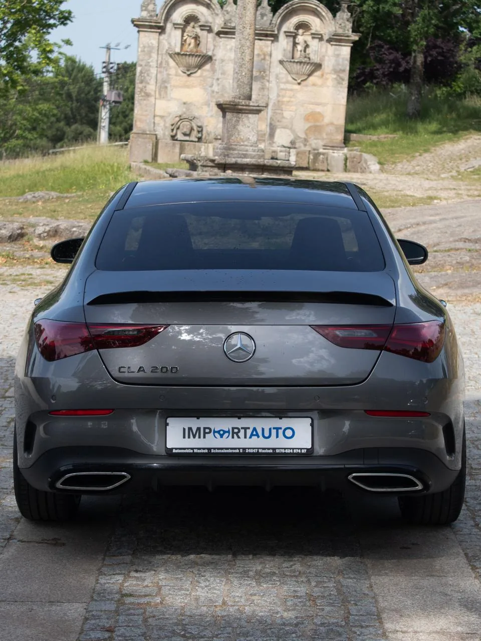 Traseira do Mercedes-Benz CLA 200 AMG 2024